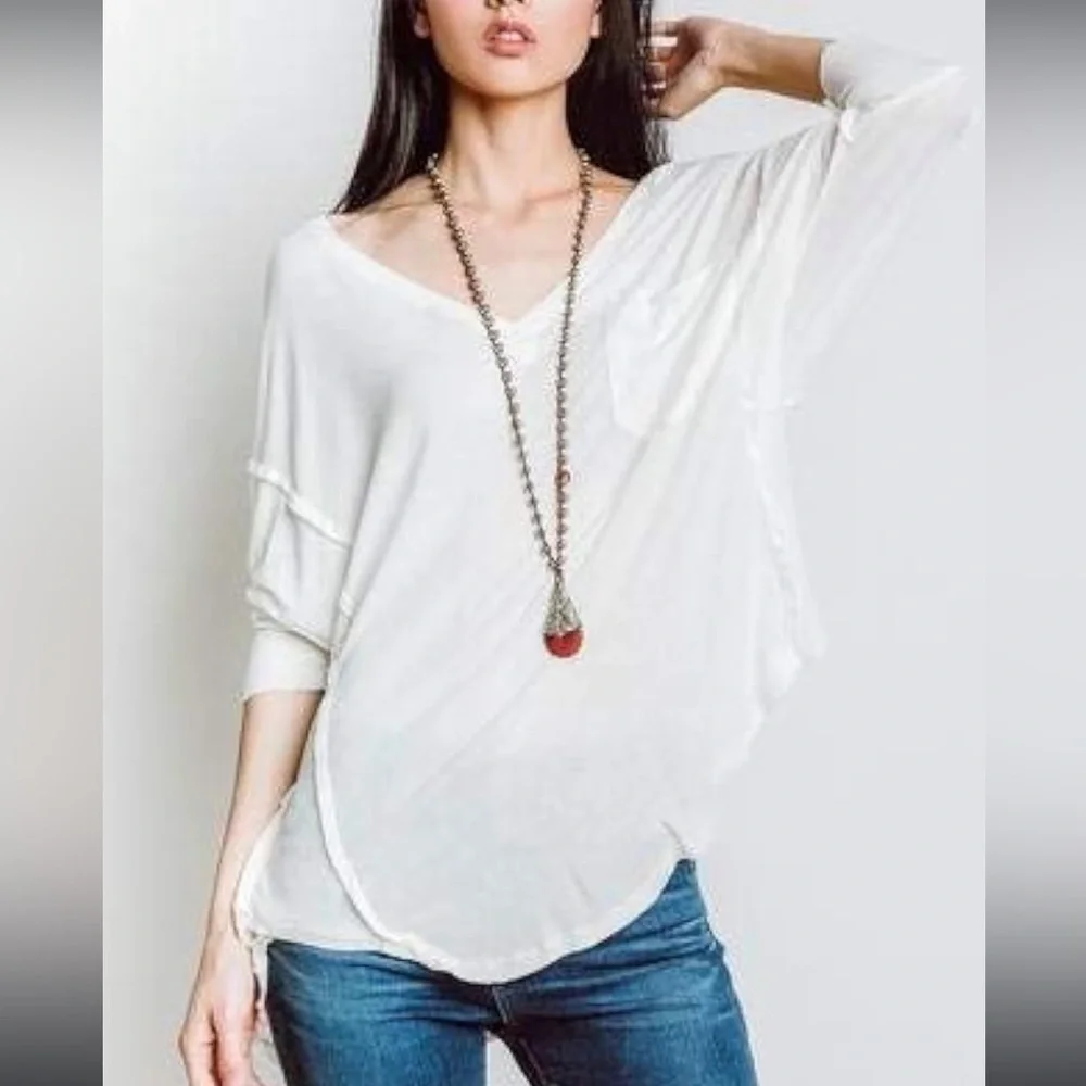 NWT Free People Golden Gate Tee, White, Medium; slouchy white long-sleeve tee